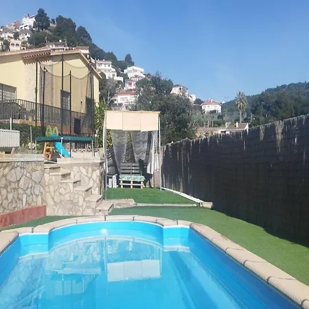 Quiet Escape With Stunning Sea Views Chalet