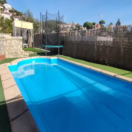 Chalet Quiet Escape With Stunning Sea Views Santa Susanna